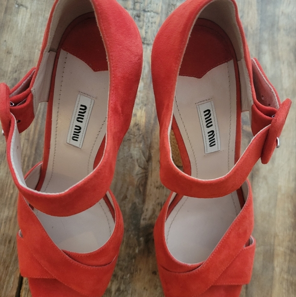 Miu Miu Heels - Picture 3 of 9